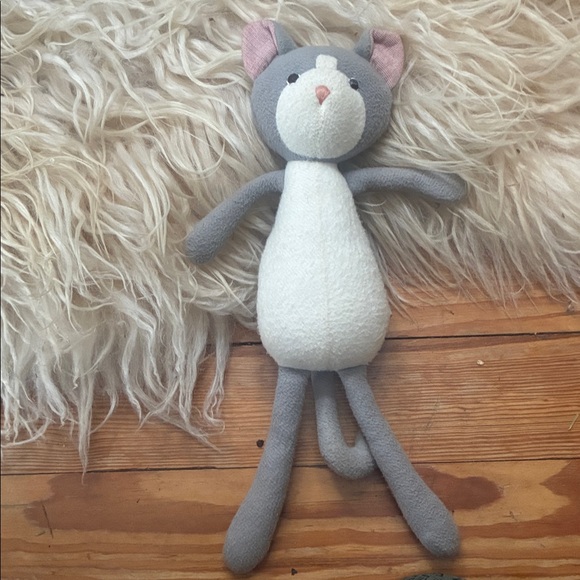 Hazel village Grace cat with outfit - Picture 5 of 9